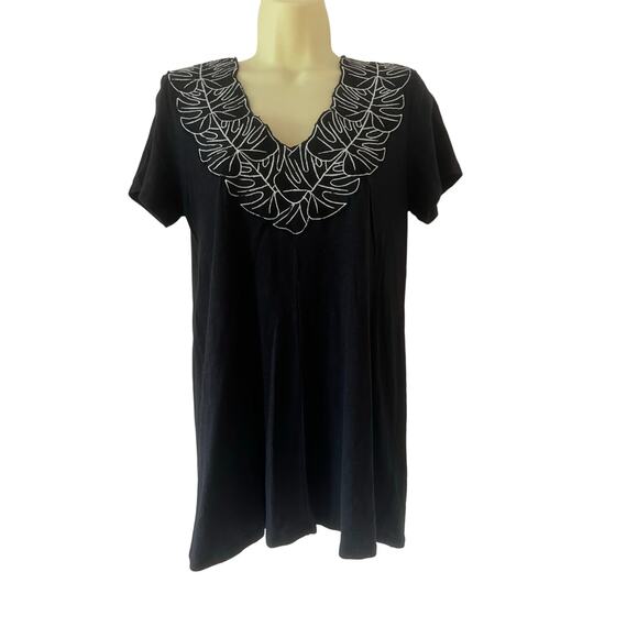 Soft Surroundings Black & White Knit Tunic Top Size Small Casual Classic - Picture 1 of 8